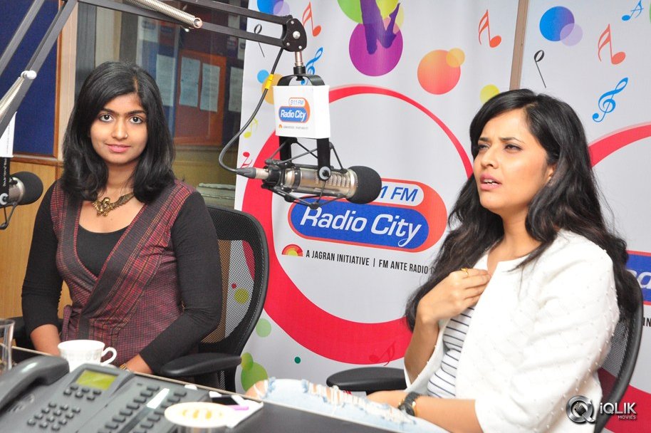 Anasuya-at-Radio-City